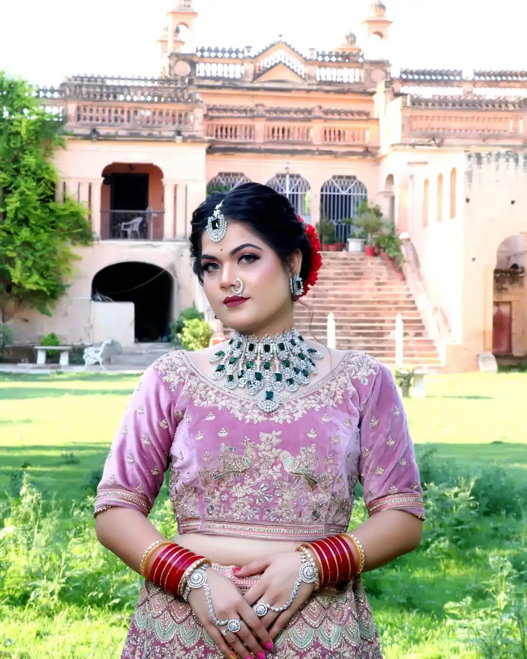 364258775_3518504655063906_9114456117535169008_n.webp (1)